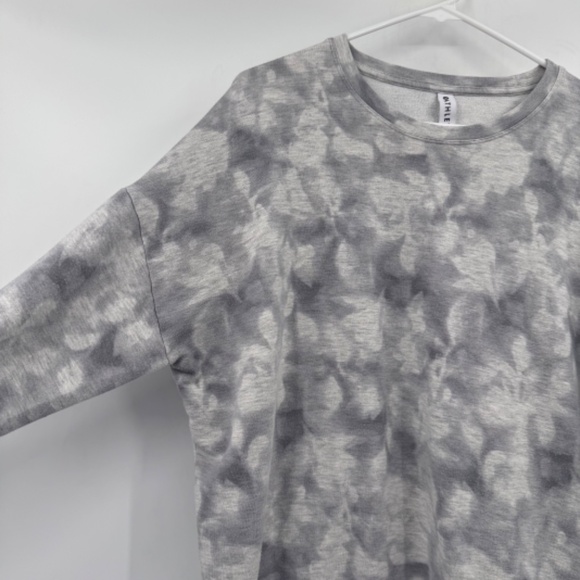 Athleta Sweatshirt Women Medium Gray Studio To Street Tie Dye Relaxed Stretch - Picture 3 of 12